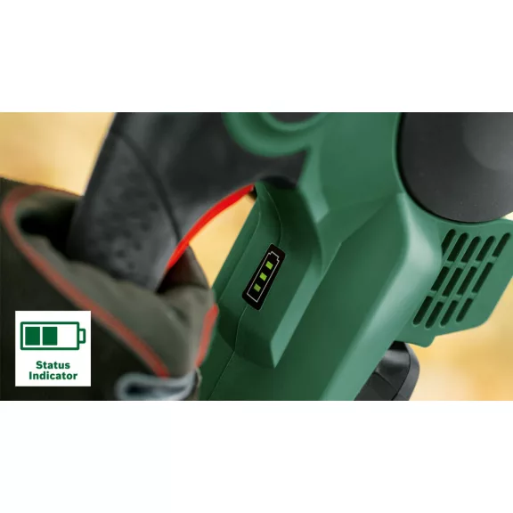 BOSCH 06008B8001 UniversalChain 18 Akkus láncfűrész (akku és töltő nélkül)