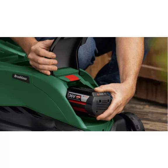 BOSCH 06008B9F02 AdvancedRotak 36V-40-650 Akkus fűnyíró (2x4.0Ah)