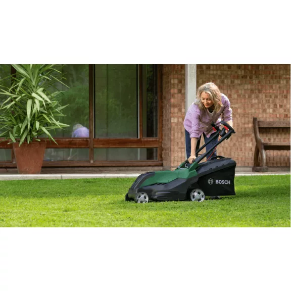 BOSCH 06008B9H00 AdvancedRotak 40-650 Fűnyíró