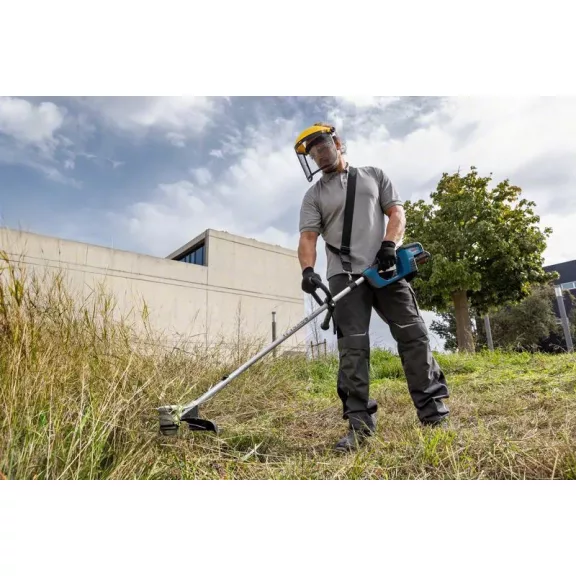 BOSCH GFR 18V-23 Bozótvágó (akku és töltő nélkül; vállpánttal; Pro-Tap orsóval és damillal; növényvédő kengyellel; 3 fogú késsel), kartondobozban