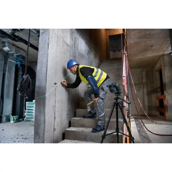 BOSCH 0601066M01 GCL 2-50 G zöld Kombilézer + RM 10 Tartó + BT 150 Állvány
