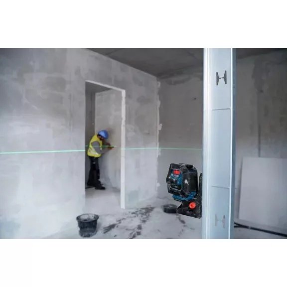 BOSCH 0601066M01 GCL 2-50 G zöld Kombilézer + RM 10 Tartó + BT 150 Állvány