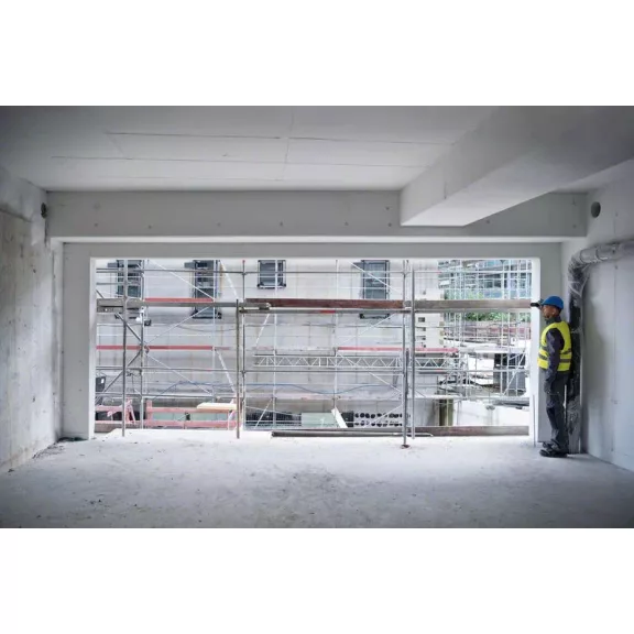 BOSCH 0601072S00 GLM 50-22 Lézeres távolságmérő + 2 db 1,5 V-os LR6 (AA)
