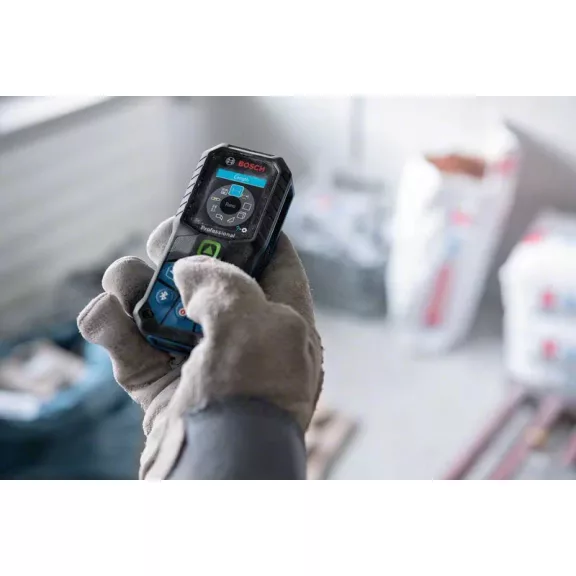 BOSCH 0601072U00 GLM 50-27 CG zöld Lézeres távolságmérő + 2 db 1,5 V-os LR6 (AA)