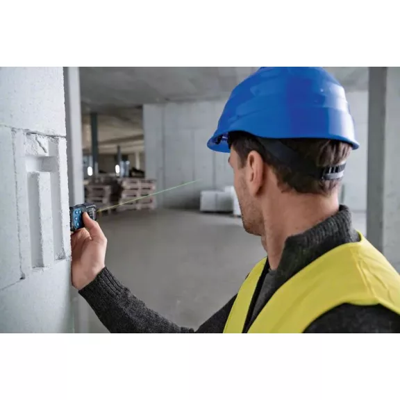 BOSCH 0601072U00 GLM 50-27 CG zöld Lézeres távolságmérő + 2 db 1,5 V-os LR6 (AA)