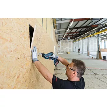   BOSCH 06016A5001 GSA 18 V-LI C Akkus szablyafűrész (akku és töltő nélkül) L-Boxx-ban