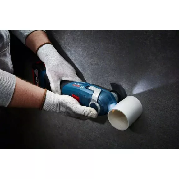 BOSCH 06018G2020 GOP 185-LI Akkus multifunkcionális vágószerszám (akku és töltő nélkül, 1x PAIZ 32 APB) kartondobozban