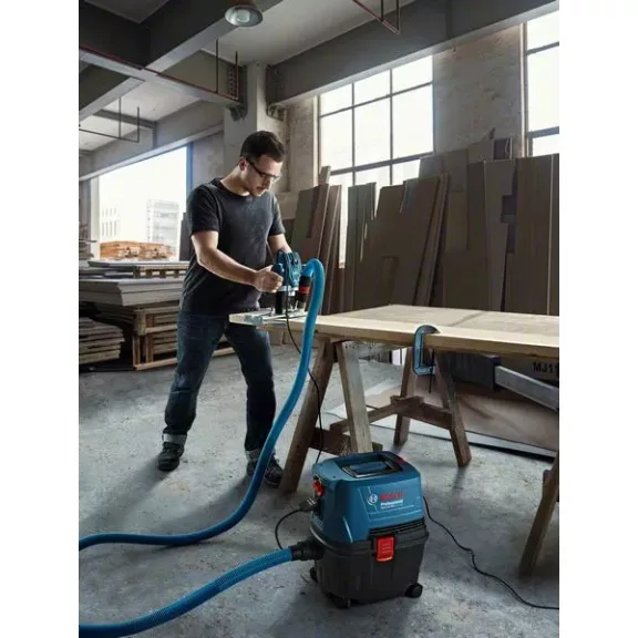 BOSCH 06019E5100 GAS 15 PS Nedves/száraz porszívó