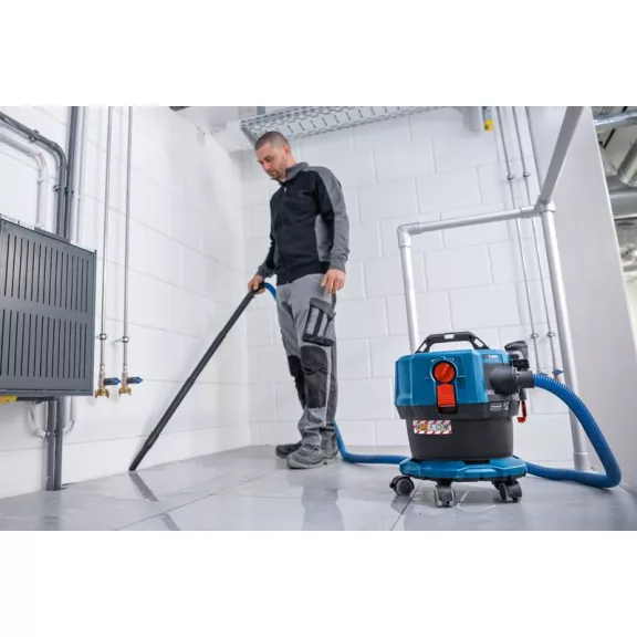 BOSCH 06019K2000 GAS 18V-12 MC Akkus porszívó (Akku és töltő nélkül)
