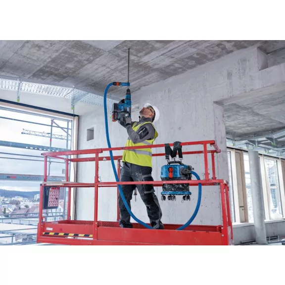 BOSCH 06019K2000 GAS 18V-12 MC Akkus porszívó (Akku és töltő nélkül)
