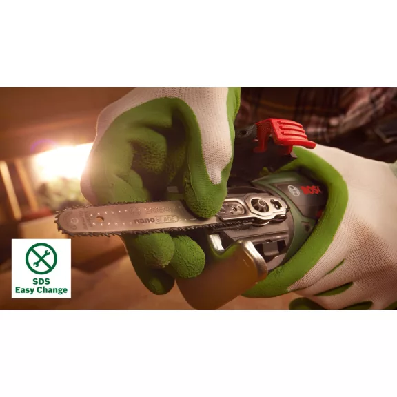 BOSCH 06033D5100 AdvancedCut 18 Akkus NanoBlade fűrész (akku és töltő nélkül)
