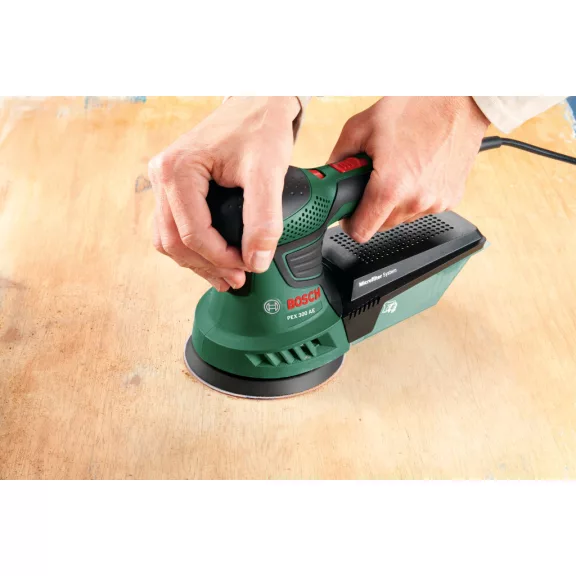 BOSCH 06033E4102 UniversalOrbit 18V-20 Akkus Excentercsiszoló (2,0 Ah akkuval; AL18V20 töltővel) 