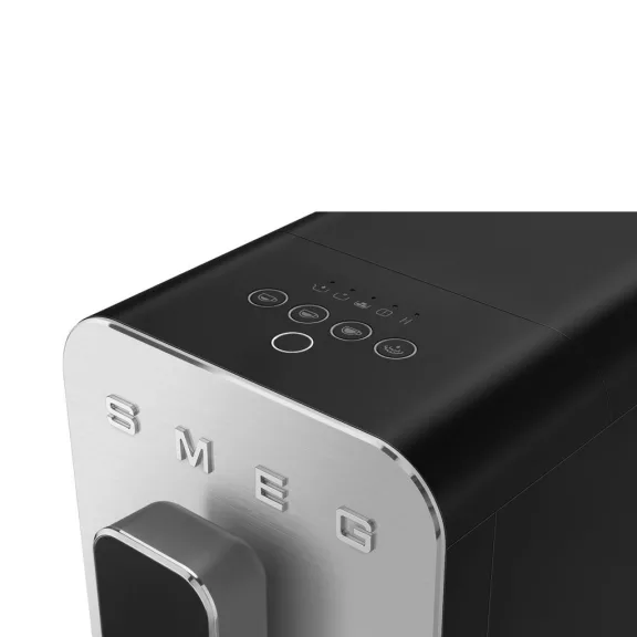 SMEG AUTOMATA KÁVÉFŐZŐ, Collezione design, tejhabosító funkció, matt fekete