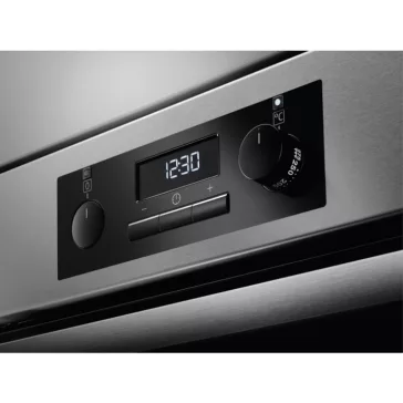   AEG BES351110M SteamBake Beépíthető sütő gőz funkcióval | LED | 71l | Aqua Clean |Inox