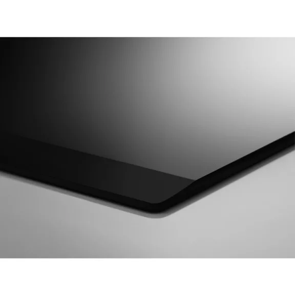 Electrolux EHF6241FOK Beépíthető kerámia főzőlap Fekete