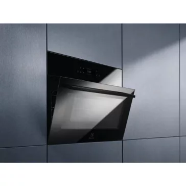  Electrolux EVL8E08WZ Beépíthető kompakt sütő mikrohullám funkcióval | LCD | 43l | Wifi | Fekete