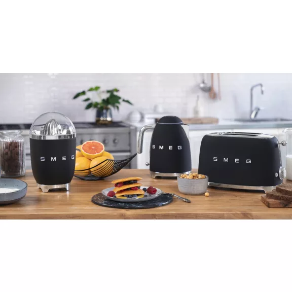 SMEG VÍZFORRALÓ, retro, matt fekete