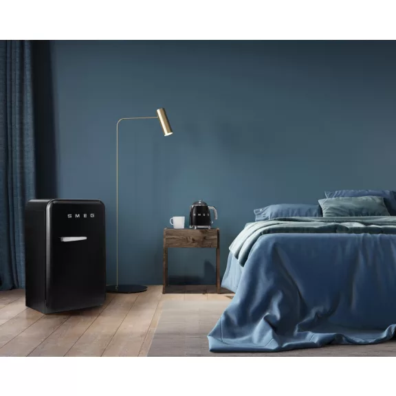 SMEG MINI VÍZFORRALÓ, retro, fekete