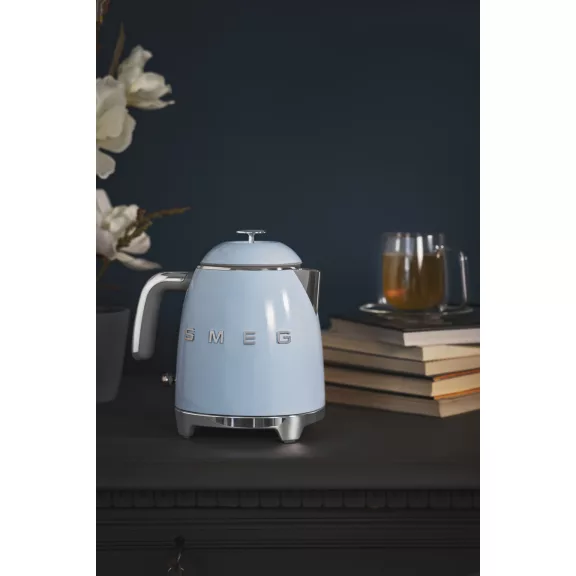 SMEG MINI VÍZFORRALÓ, retro, világoskék