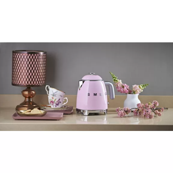 SMEG MINI VÍZFORRALÓ, retro, rózsaszín