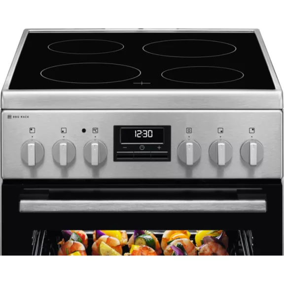 Electrolux LKR540267X Kerámialapos tűzhely BBQ grillnyárssal | Inox