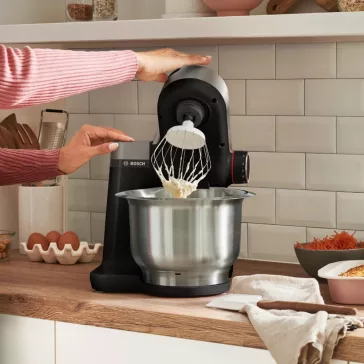   BOSCH MUMS2VM00 Konyhai robotgép | MUM Serie 2 | 900 W | Fekete/ezüst